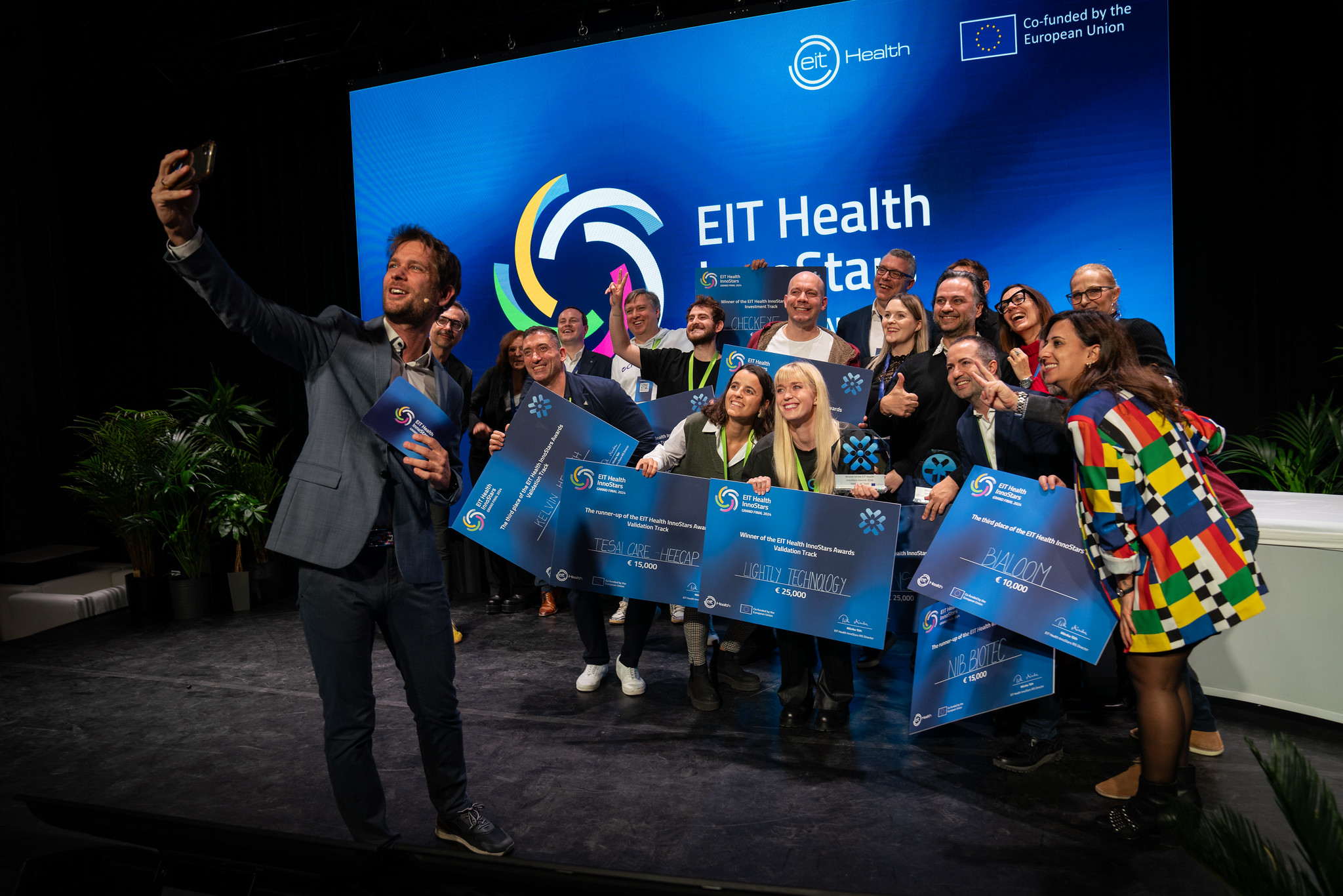 Program InnoStars Awards od EIT HEALTH - rejestracja