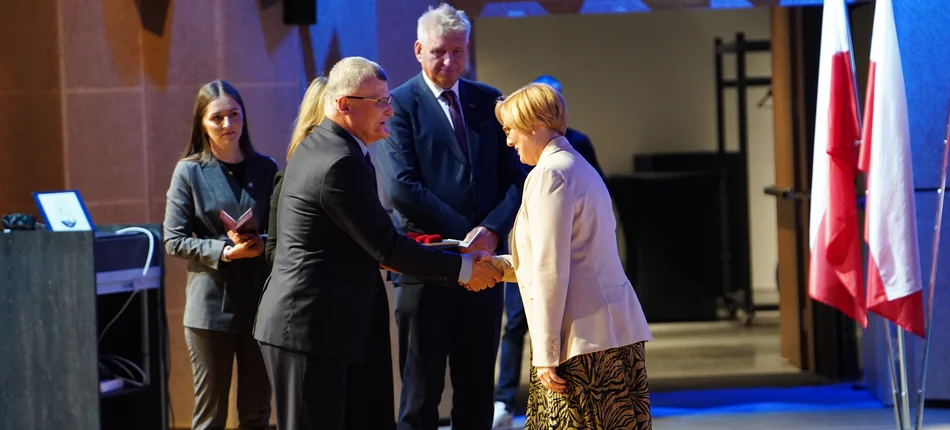 Państwowa Inspekcja Sanitarna ma już 70 lat - Obrazek nagłówka