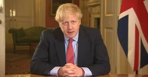 Wielka Brytania wprowadza surowe ograniczenia. „Wojenne” orędzie premiera Johnsona
