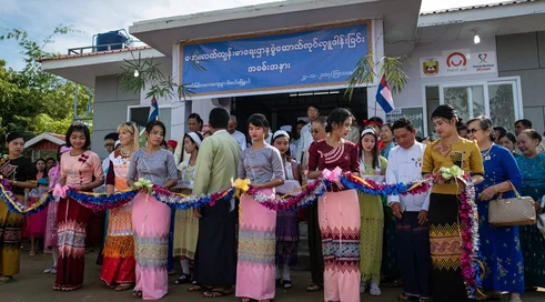 PMM-w-Mjanmie-Otwarcie-orodka_Micha-Zieliski_PMM-