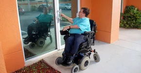 Kiedy nieruchomość dyskryminuje niepełnosprawnych?