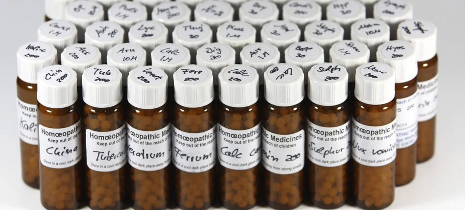 Prezes NIL interweniuje u ministra zdrowia w sprawie studiów homeopatyczych - Obrazek nagłówka