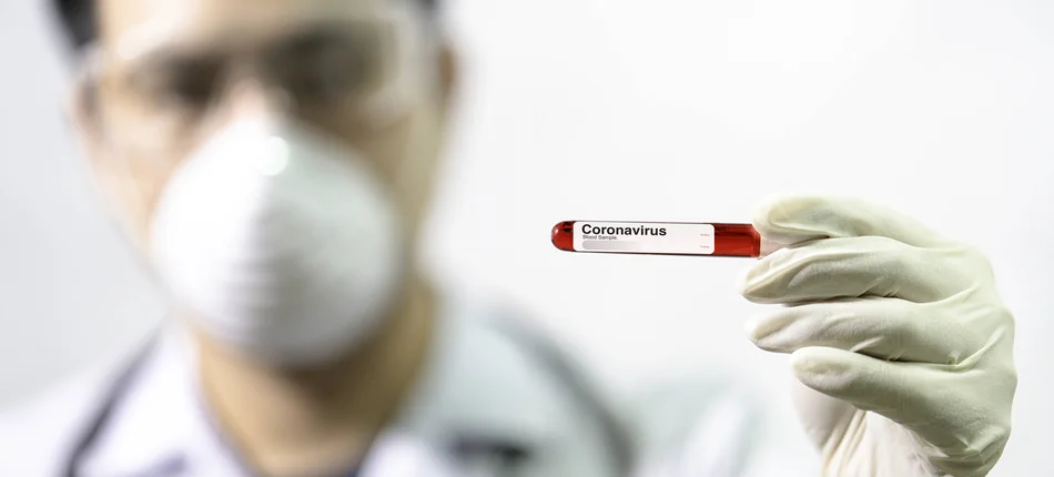 Płatny test na koronowirusa warunkiem porodu rodzinnego. RPO interweniuje - Obrazek nagłówka