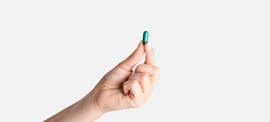 „Tabletka na COVID” skuteczna przeciwko nowemu wariantowi - Obrazek nagłówka