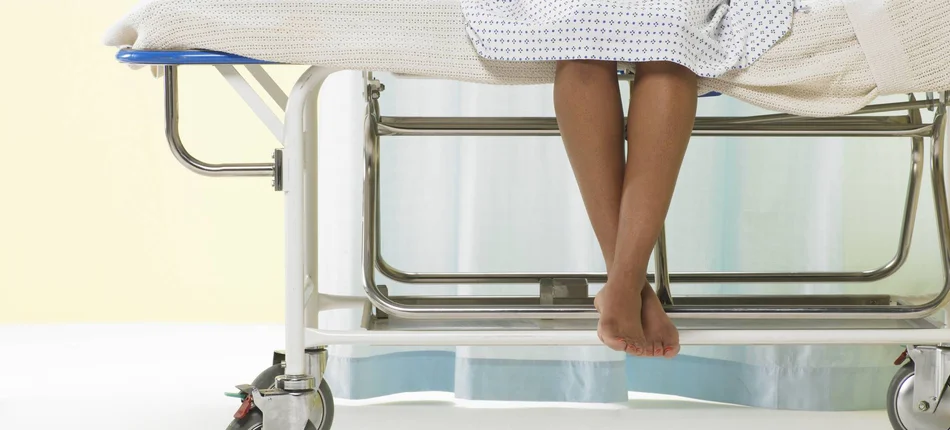 NIK alarmuje: Szpitale nie zapewniają chorym prawa do intymności i godności - Obrazek nagłówka