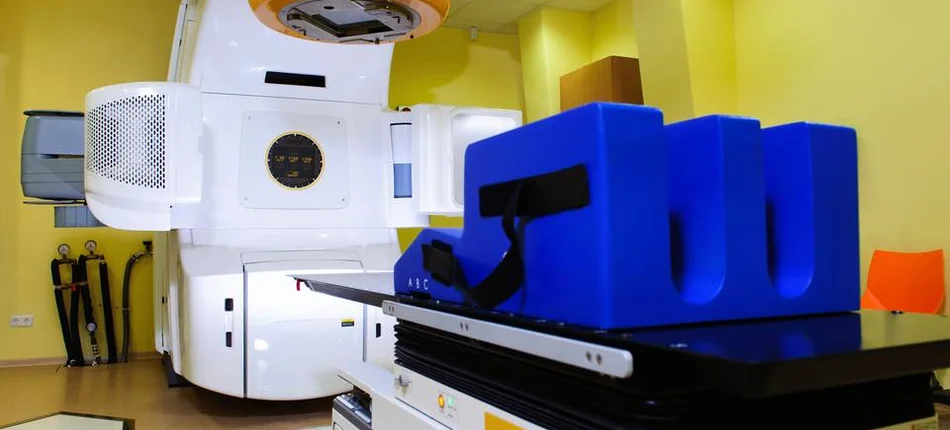 Technicy radioterapii czują się pomijani przez MZ w dobie pandemii SARS-CoV. O co apelują? - Obrazek nagłówka