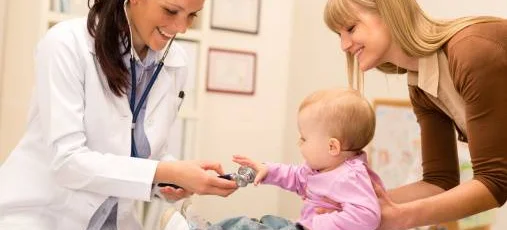 Powrót pediatrów do POZ: to nie jest walka z lekarzami rodzinnymi - Obrazek nagłówka
