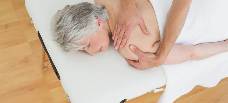 Technik masażysta bez prawa wykonywania zawodu fizjoterapeuty - Obrazek nagłówka