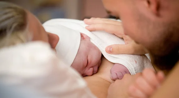 Matka i noworodek w centrum uwagi, czyli realizacja standardu opieki okołoporodowej