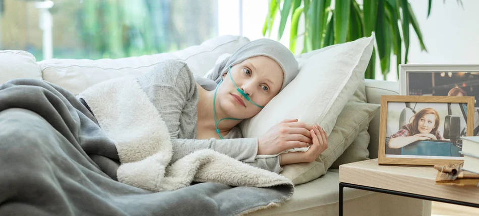 Jakie przeszkody w stosowaniu chemioterapii domowej występują w Polsce? - Obrazek nagłówka
