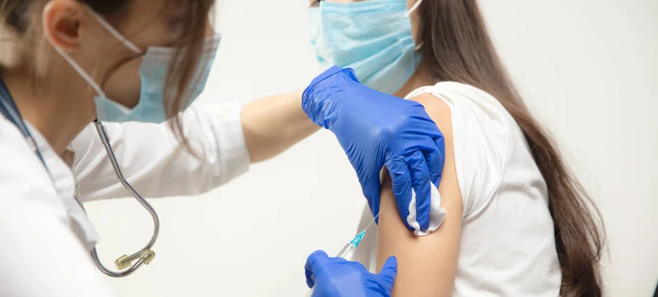 Od 1 marca obowiązek szczepień medyków - Obrazek nagłówka