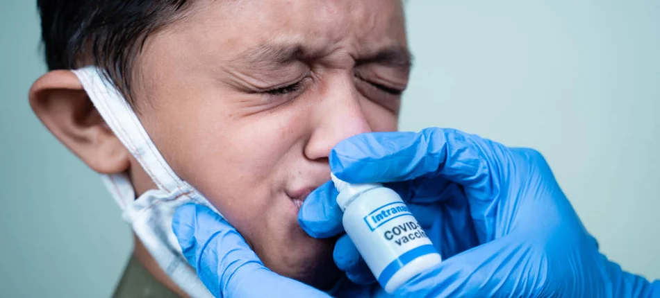 Take a deep breath and the vaccine - Header image