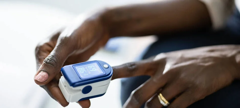 Pulse oximeter and patient skin pigmentation: what does the research say? - Header image