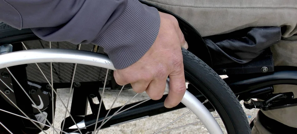 Niepełnosprawność w UE: długa droga do równości - Obrazek nagłówka